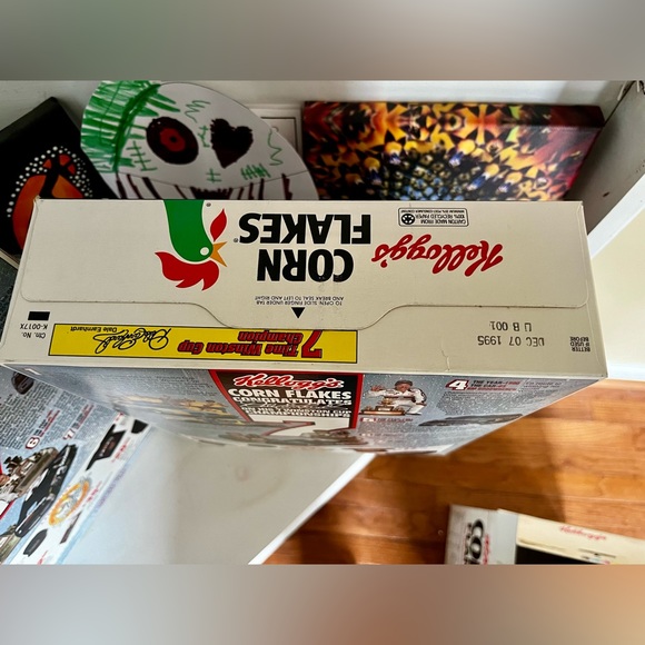 2 SEALED Kellogg’s Comm DALE EARNHARDT 1995 Boxes - Picture 9 of 13